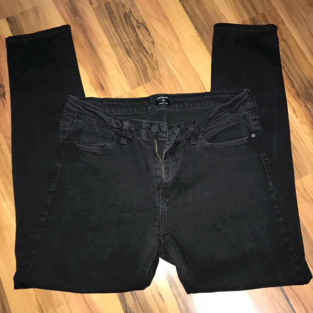 JUST BLACK | Skinny Jeans